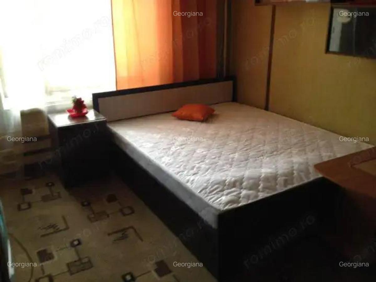 Apartament cu o camera in zona Circumvalatiunii - 1