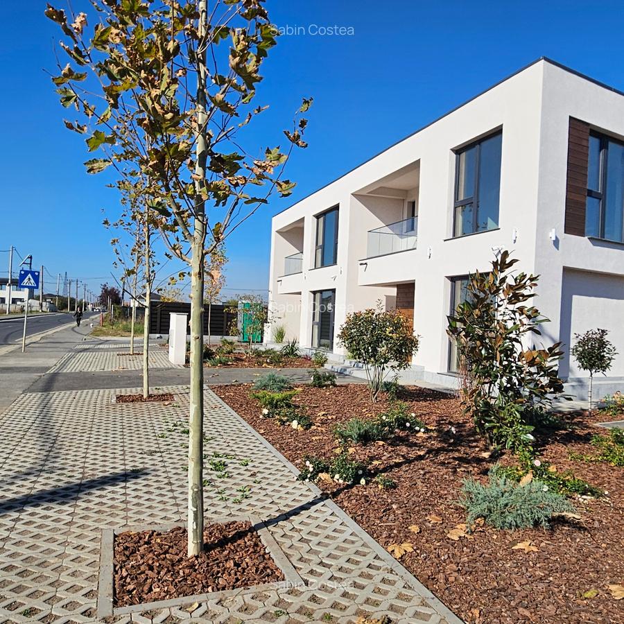 Spatiu comercial 100 mp utili,modern ,nou ,stradal ,Lahovari,Balotesti. - 1