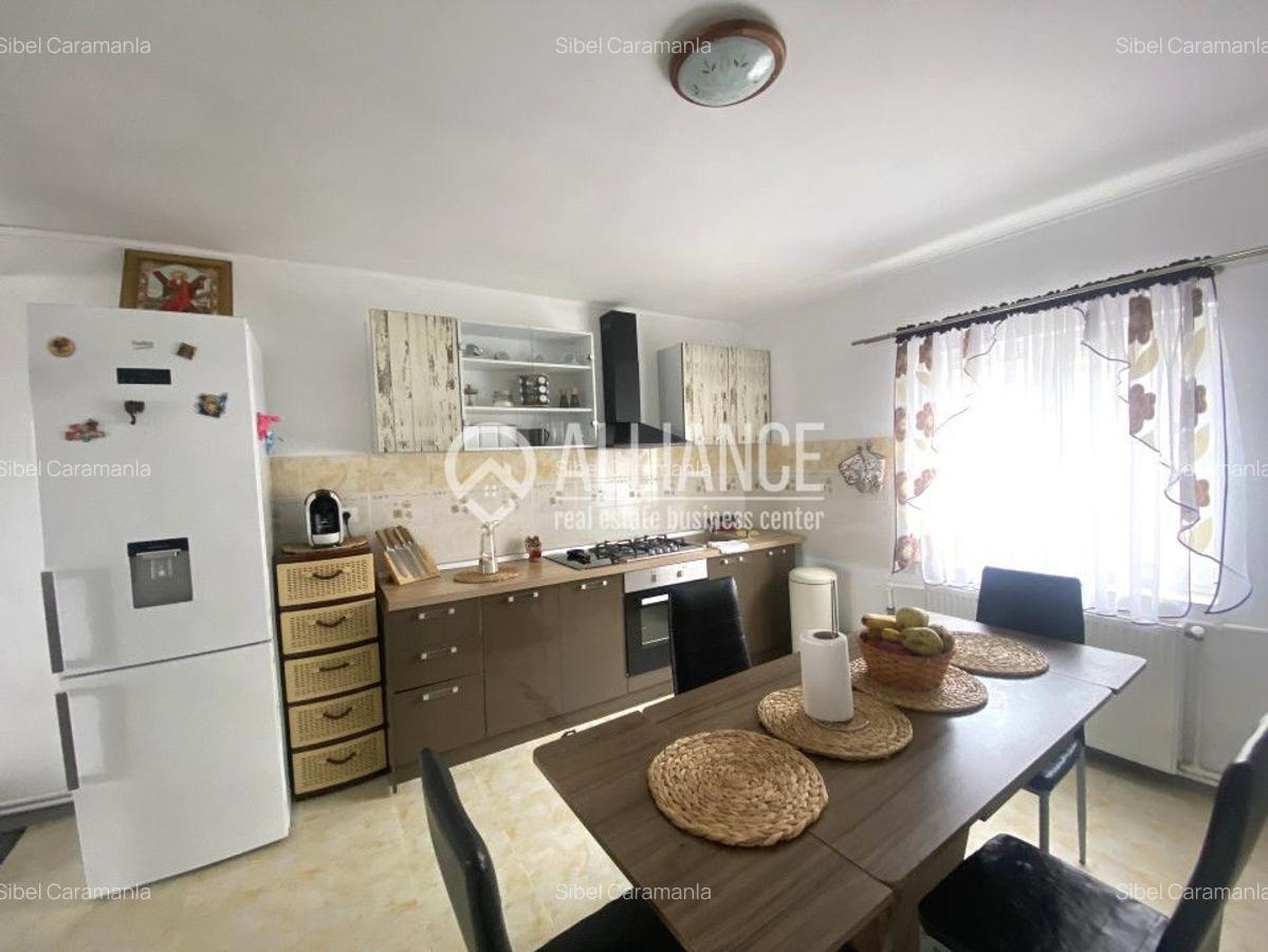 Casă individuală cu 7 camere în Valu lui Traian - 6