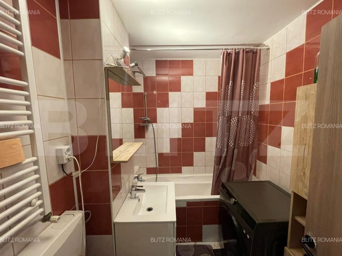 Apartament cu 3 camere, zona superba - 6