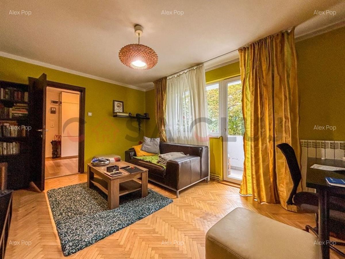 Etajul 1, orientare sud-vest și balcon - Gheorgheni, zona Piața Hermes - 1