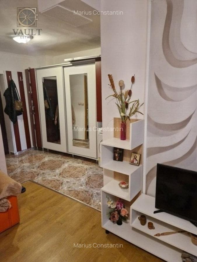 Garsonieră decomandată, mobilată în Vitan - 5