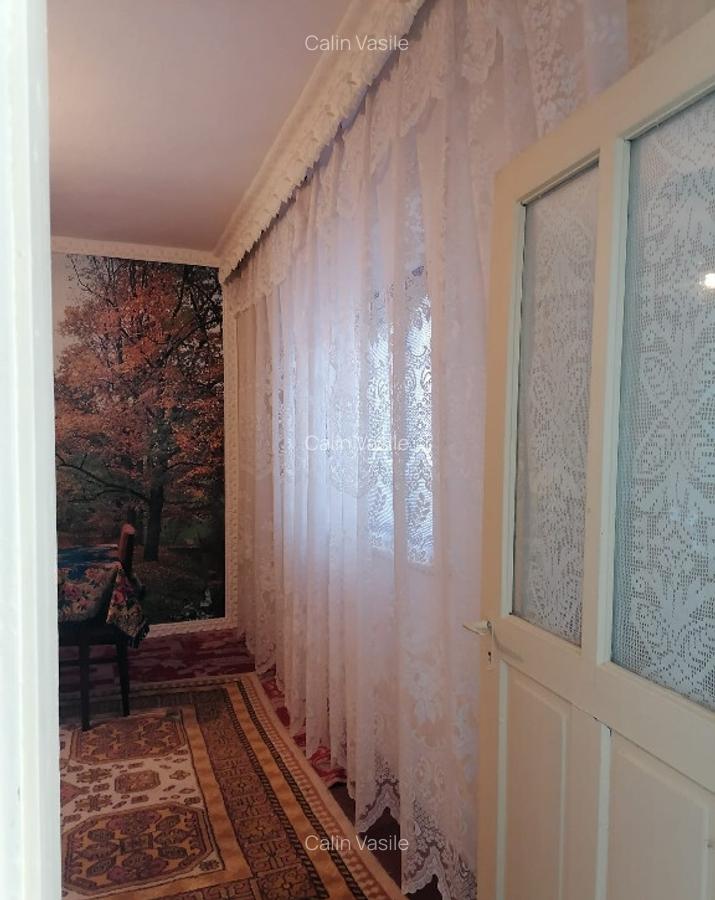 Casa in satul Zebil cu vedere superba spre lacul Babadag - 11