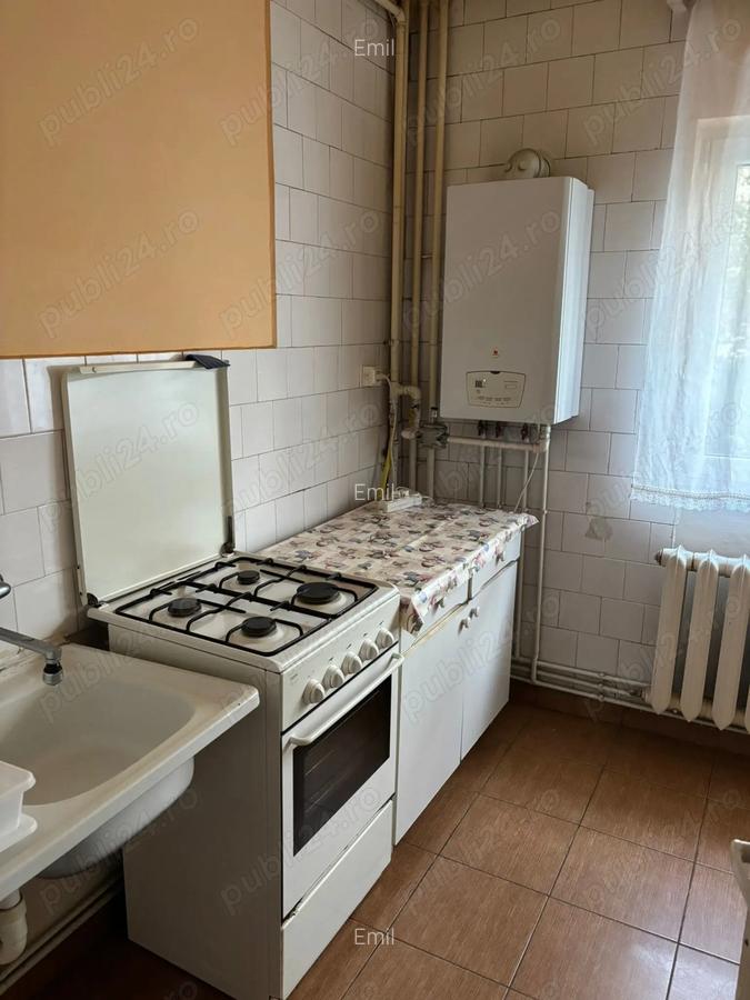 PF inchiriez garsoniera - 3