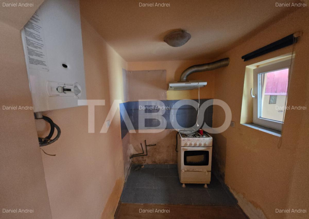 Casa individuala de vanzare 64mpu in Marginimea Sibiului Ras - 6
