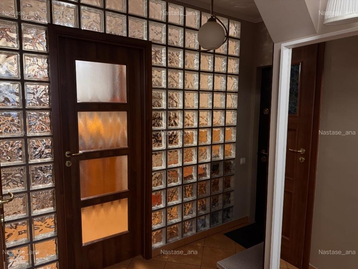 Apartament 3 Camere | Decomandat | 70mp | Delfinului | + Loc Parcare - 9