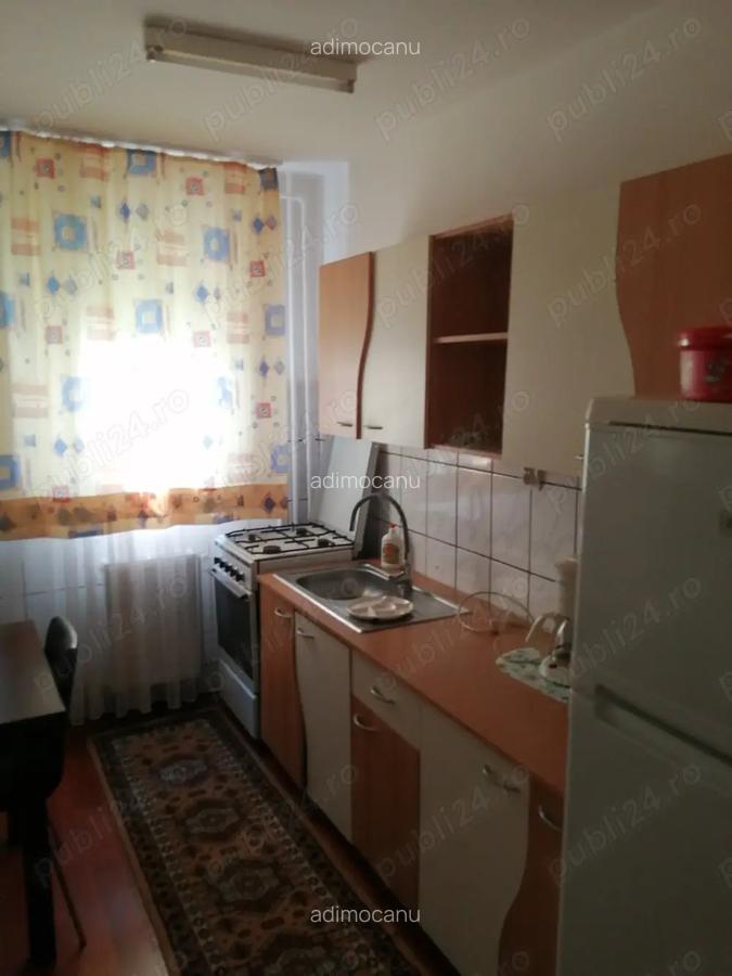 Dau in chirie apartament 3 camere - 2