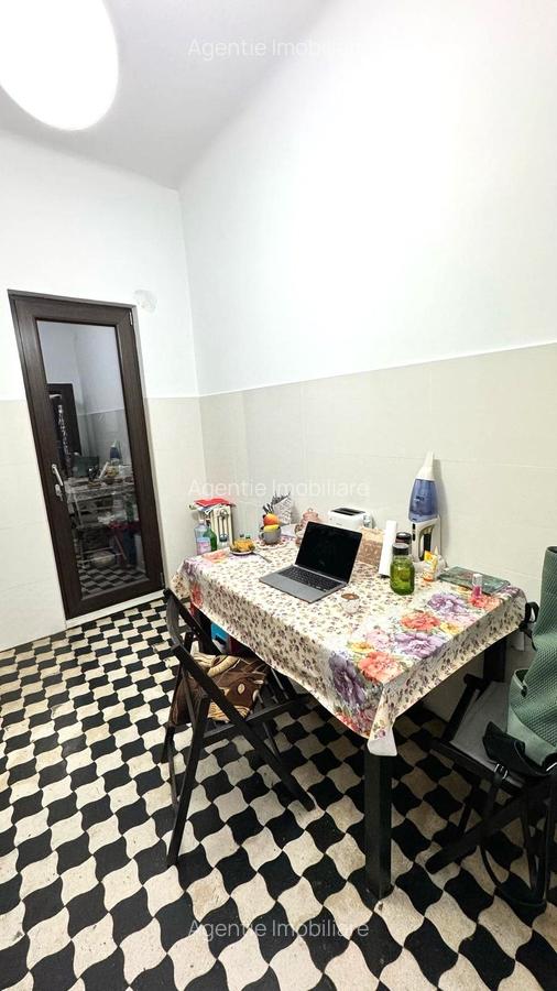 4 camere Magheru, interbelic, circular,2 balcoane, 2 băi geam, terasă, boxă, ASE - 21