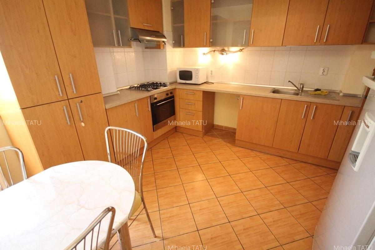Apartament cu 4 camere decomandat în Aradului - 16