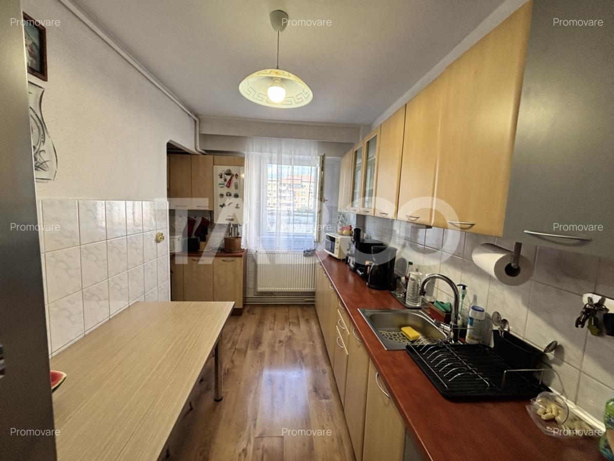 Apartament de vanzare  3 camere cu pivnita zona Valea Aurie - 13