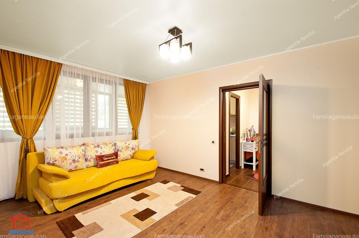 Vanzare apartament deosebit cu 2 camere, Tiglina 1, parter, mobilat si utilat. - 9