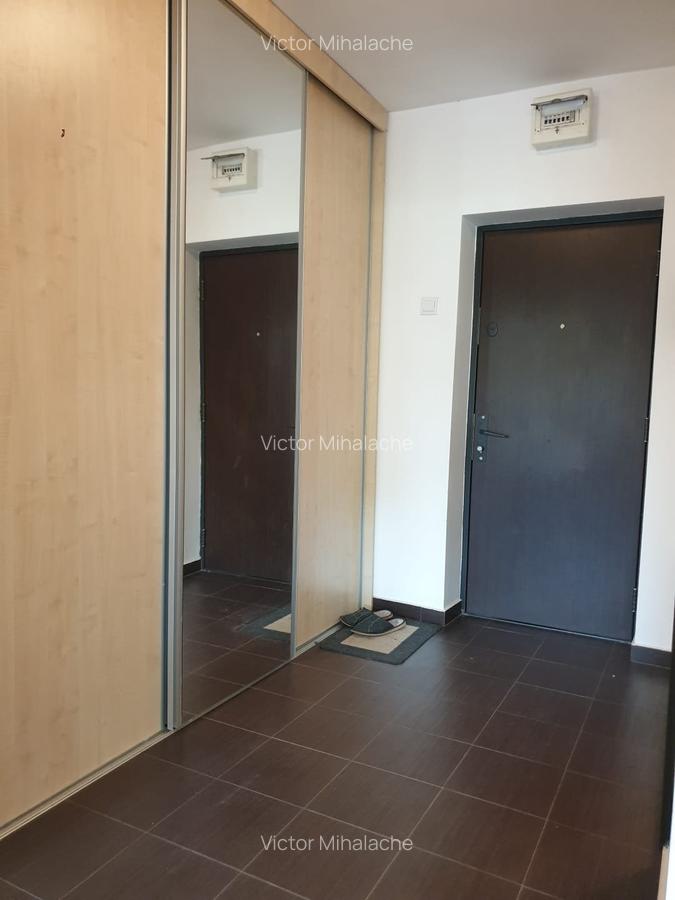 Mall Vitan, decomandata, 42mp, libera - 6