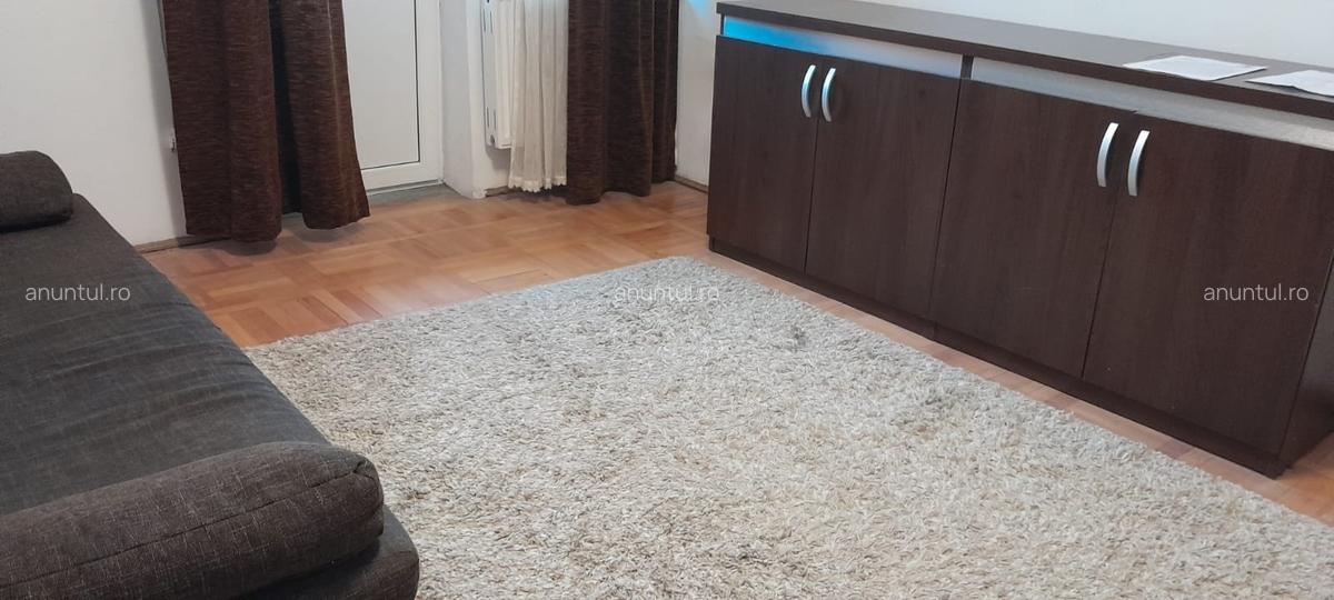 Gara de Nord, metrou - 8