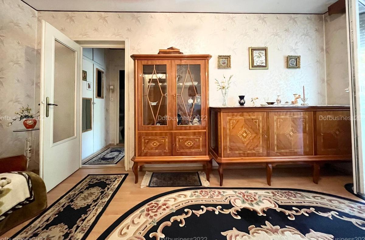 Apartament 2 camere, Etaj 1, Semidecomandat, Piața București, Oradea. - 2