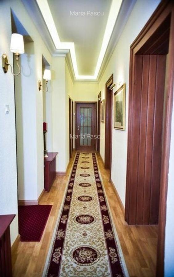 Casă / Vilă ROSETTI - 7