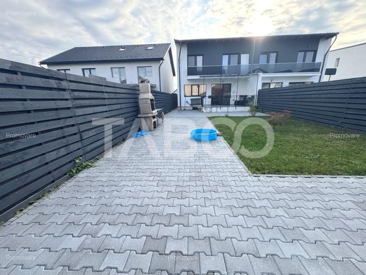 Casa superba de vanzare cu 5 camere 2 bai carport teren 297 mp Sibiu - 10