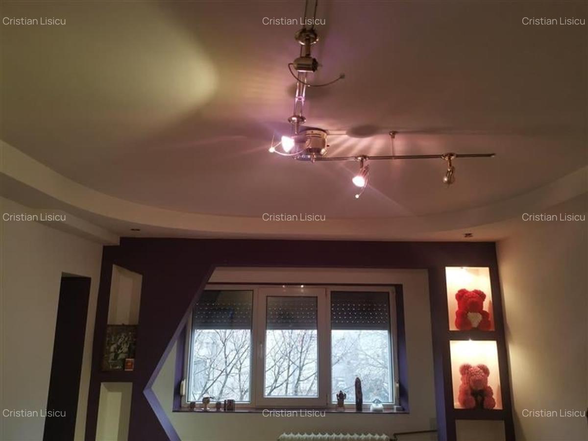Apartament 2 camere decomandat etaj 4 zona Lipovei - 9