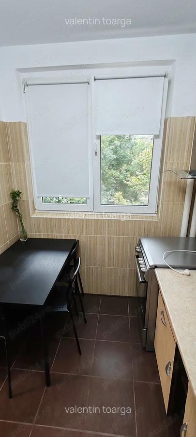 Inchiriere apartament 2 camere Ion Mihalache zona 1 Mai - 6