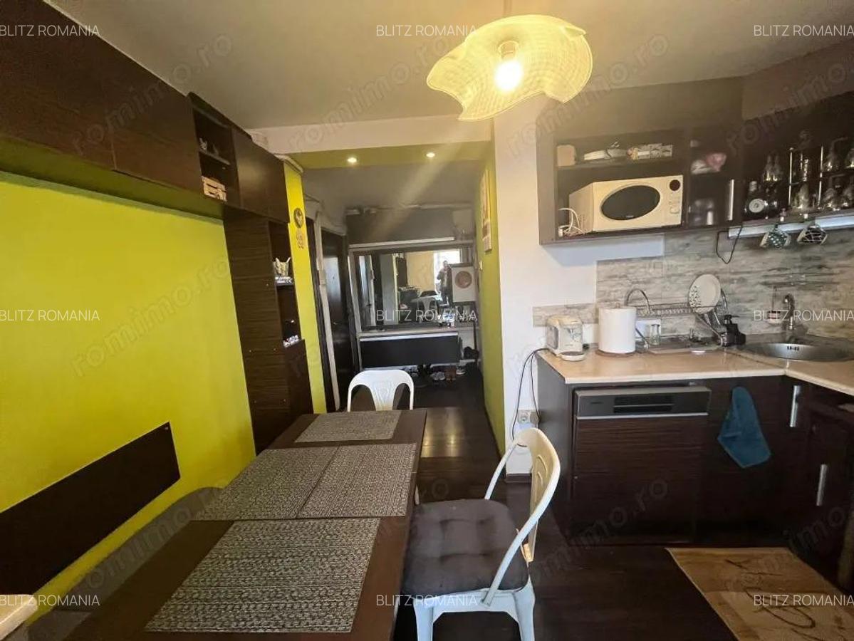 Apartament 3 camere, 71.84 mp, zona 1 Mai - 10