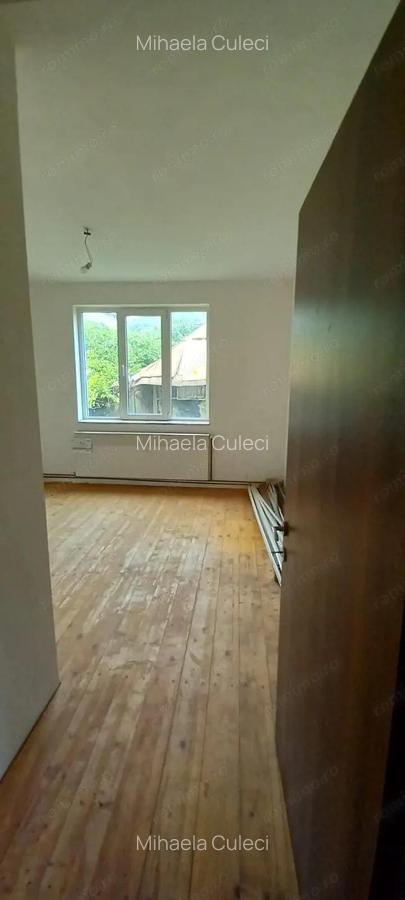 Casa 4 camere Goranu - Calea Bucuresti - 7