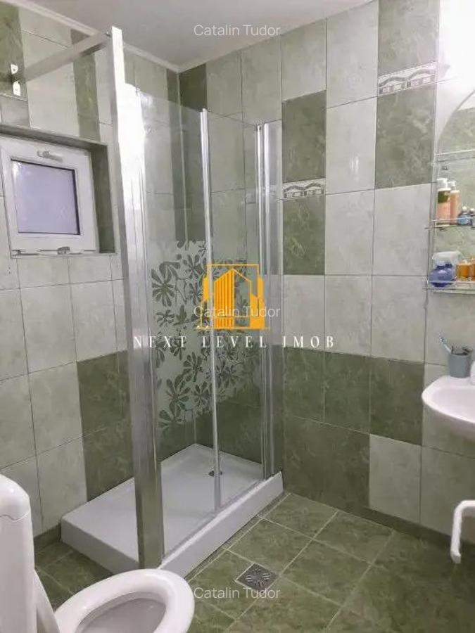 Casa spa?ioasa cu 4 camere, situata intr-o zona lini?tita, aproape de Mall Vivo - 11