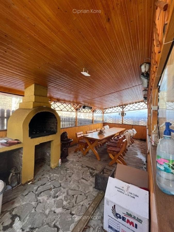 Casă cu 6 camere în Bușteni - 10