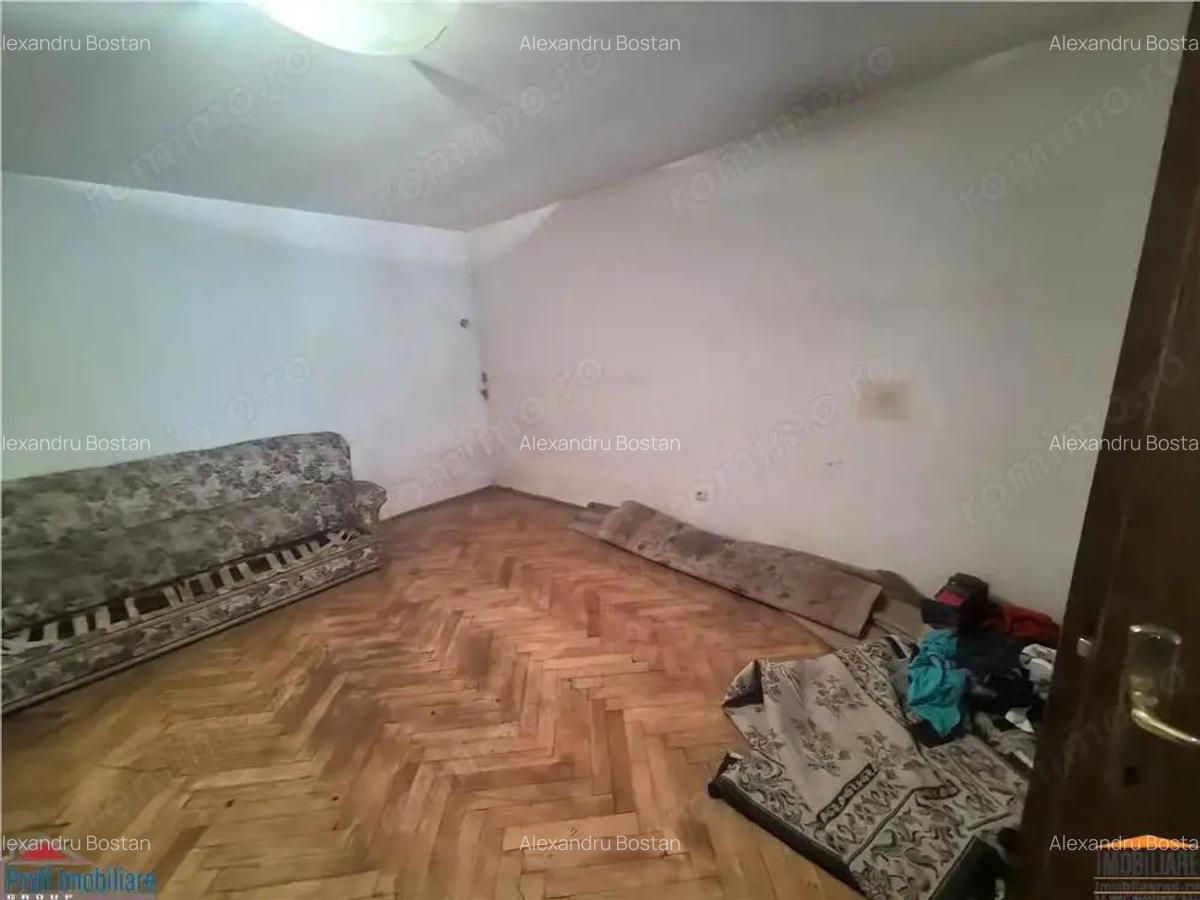 Casa 4 camere si teren de 720 mp - 8