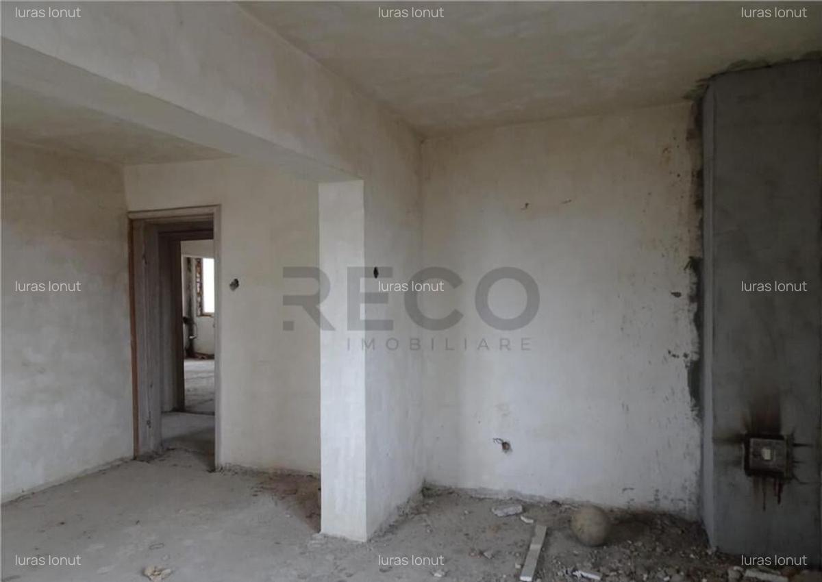 RECO, apartament 4 camere, Alesd - 2
