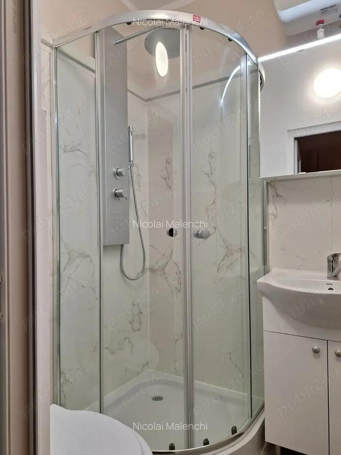 Camera camin cu baie - 4