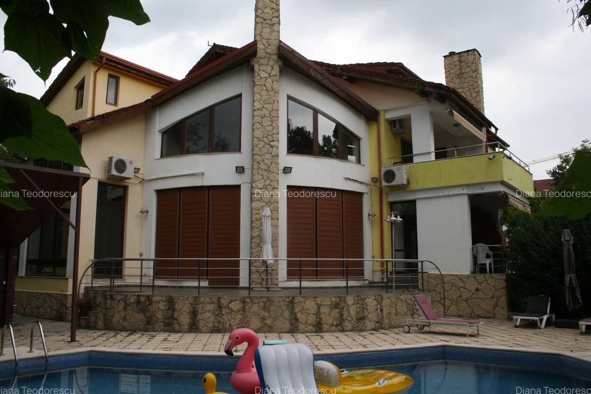 Vanzare vila superba D+P+1+M gradina garaj piscina teren 2500mp Pipera padure - 2