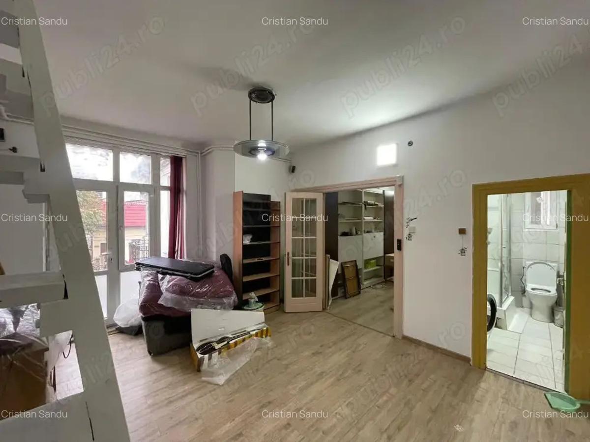 De vanzare apartament pe doua nivele in vila zona Mall Vitan - 4