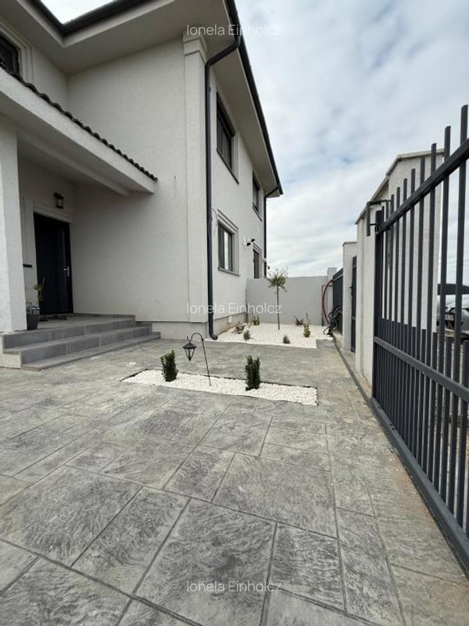 Duplex 4 camere, 101 mp utili, 250 mp teren - Giroc - 2