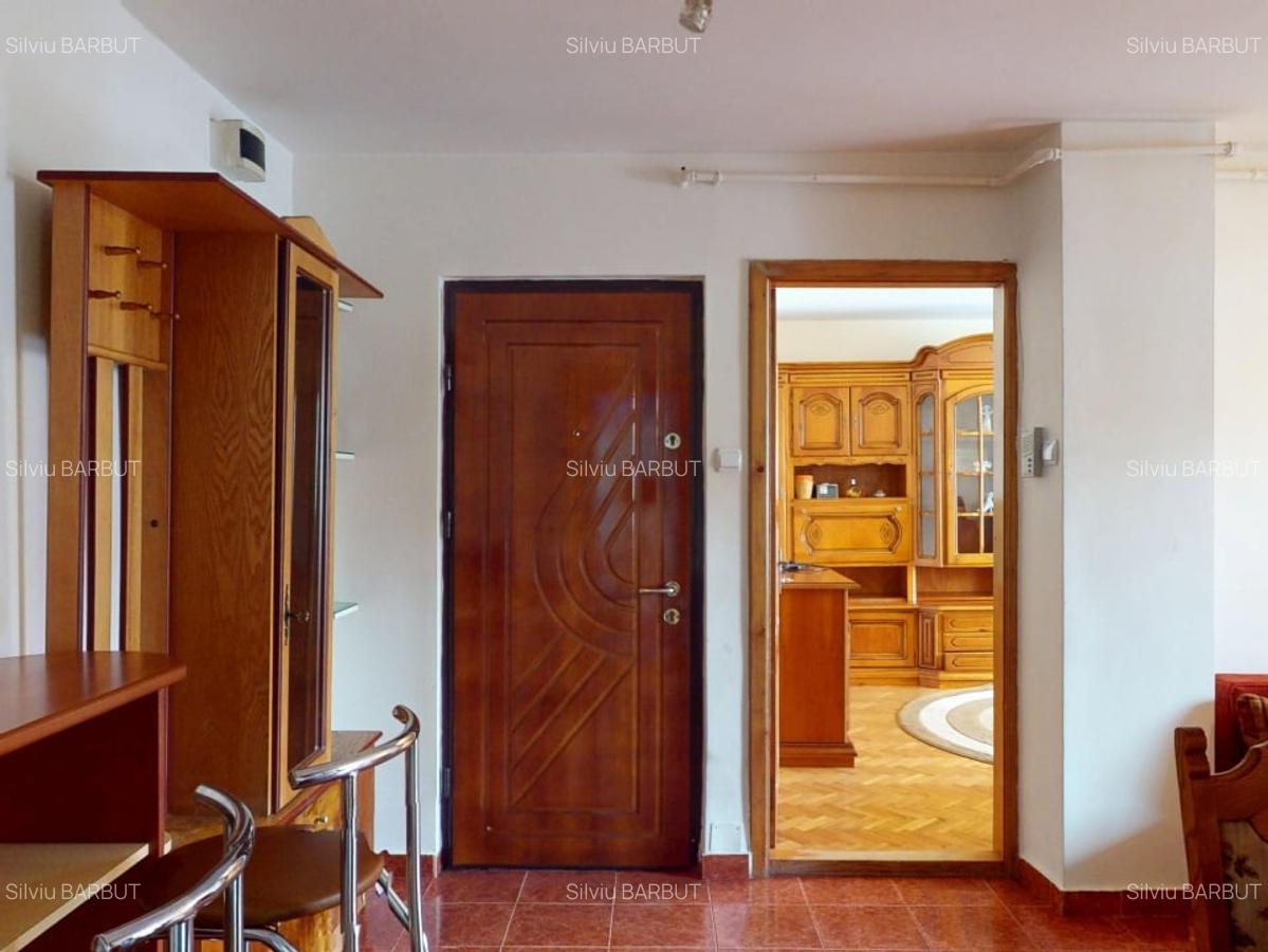Apartament 2 camere - Zona Lunei - 0% Comision - 6