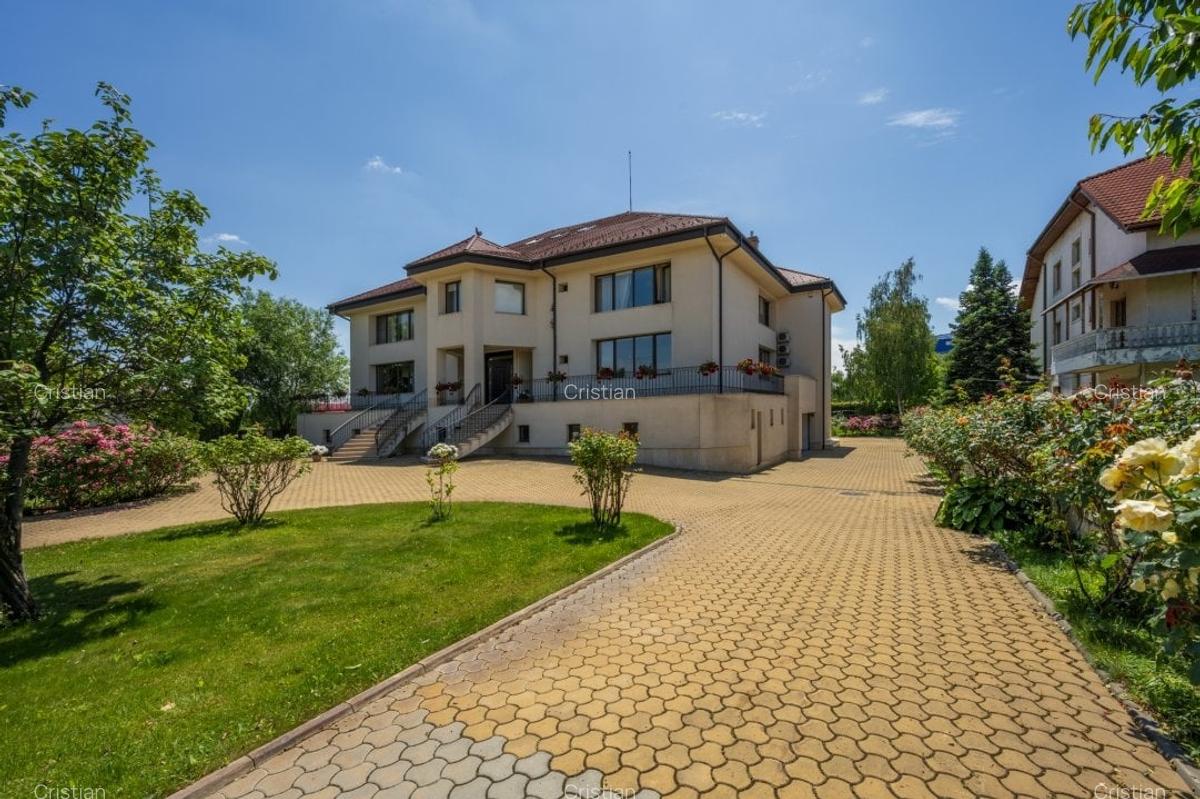 Vila exclusivista in Baneasa – teren 3.718 mp, suprafata desfasurata 1.750 mp - 47