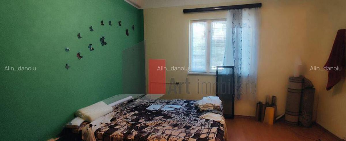 Casa de vanzare + teren in zona Jiului (Bucurestii Noi) - 32