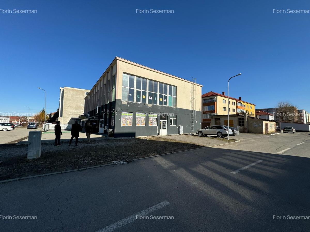 Mega spațiu comercial de vănzare/închiriere în Codlea - 5