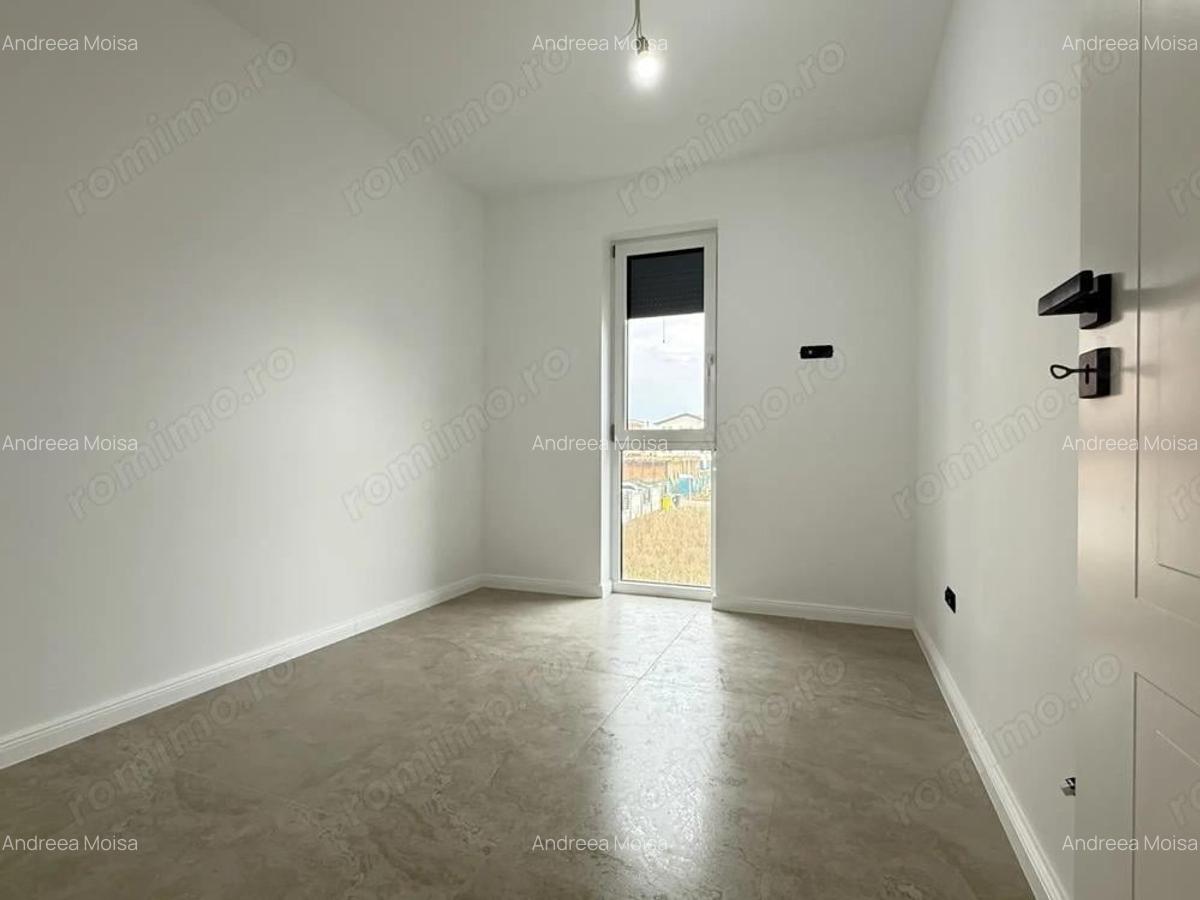 Comision 0% | 3 camere | Disponibil imediat - 14