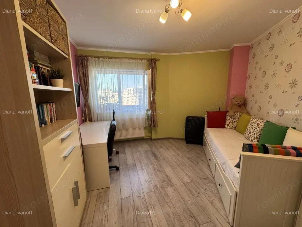 Apartament 3 camere, etaj 10, Republicii - 6