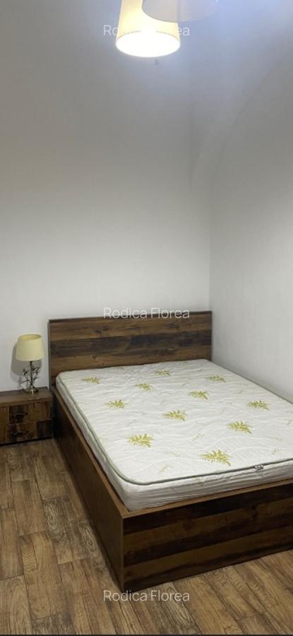 Garsoniera - centrul istoric - langa Piata Sfatului - 4