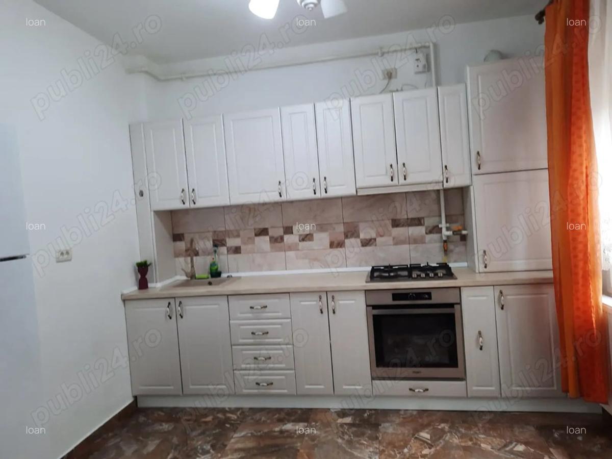 Proprietar inchiriez apartament 2 camere ultracentral str. Horia - 2