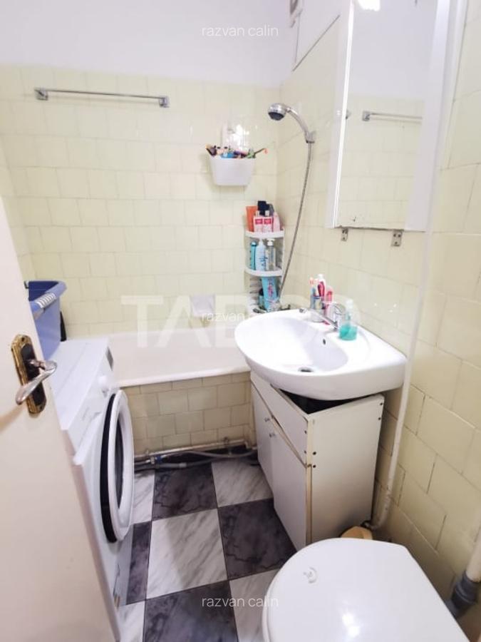 Apartament cu 2 camere semidecomandate la etajul 3 strada Plugarilor - 8