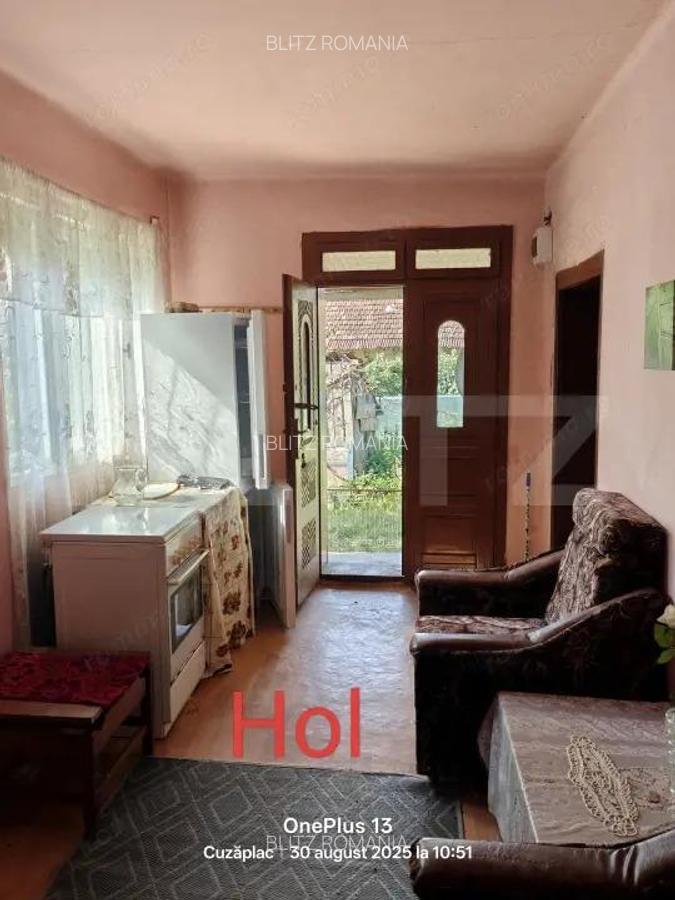 Casa cu 3 camere bucatarie si Baie 70 mp ?i teren de 1300mp - 10