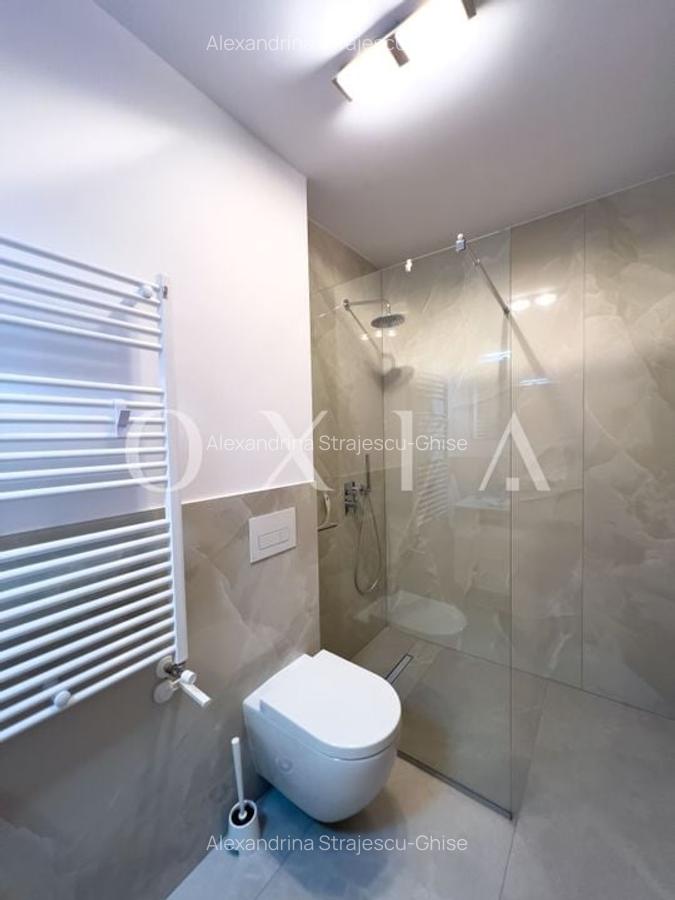 SX455 Mobilat si Utilat, Complex Monarch, Loc Parcare - 12