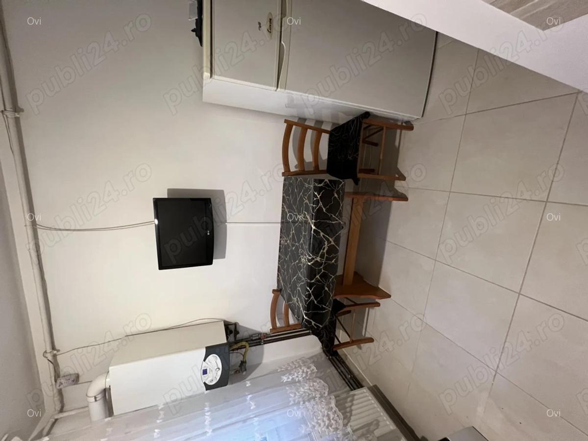 Inchiriez garsoniera zona Garii - 3