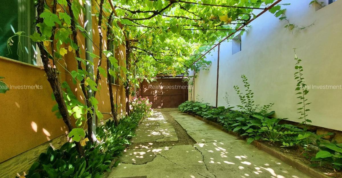 Casa 4 camere zona Vlaicu - ID : RH-41402-property - 2