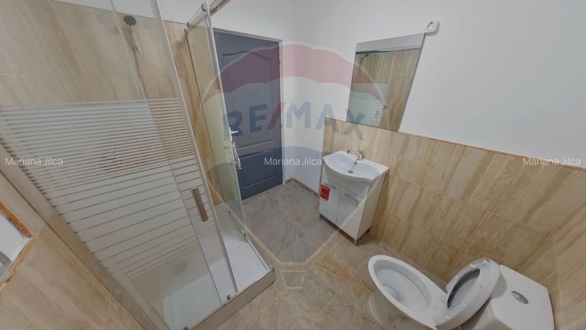 Casa / Vila cu 3 camere de vanzare in zona Central - 9