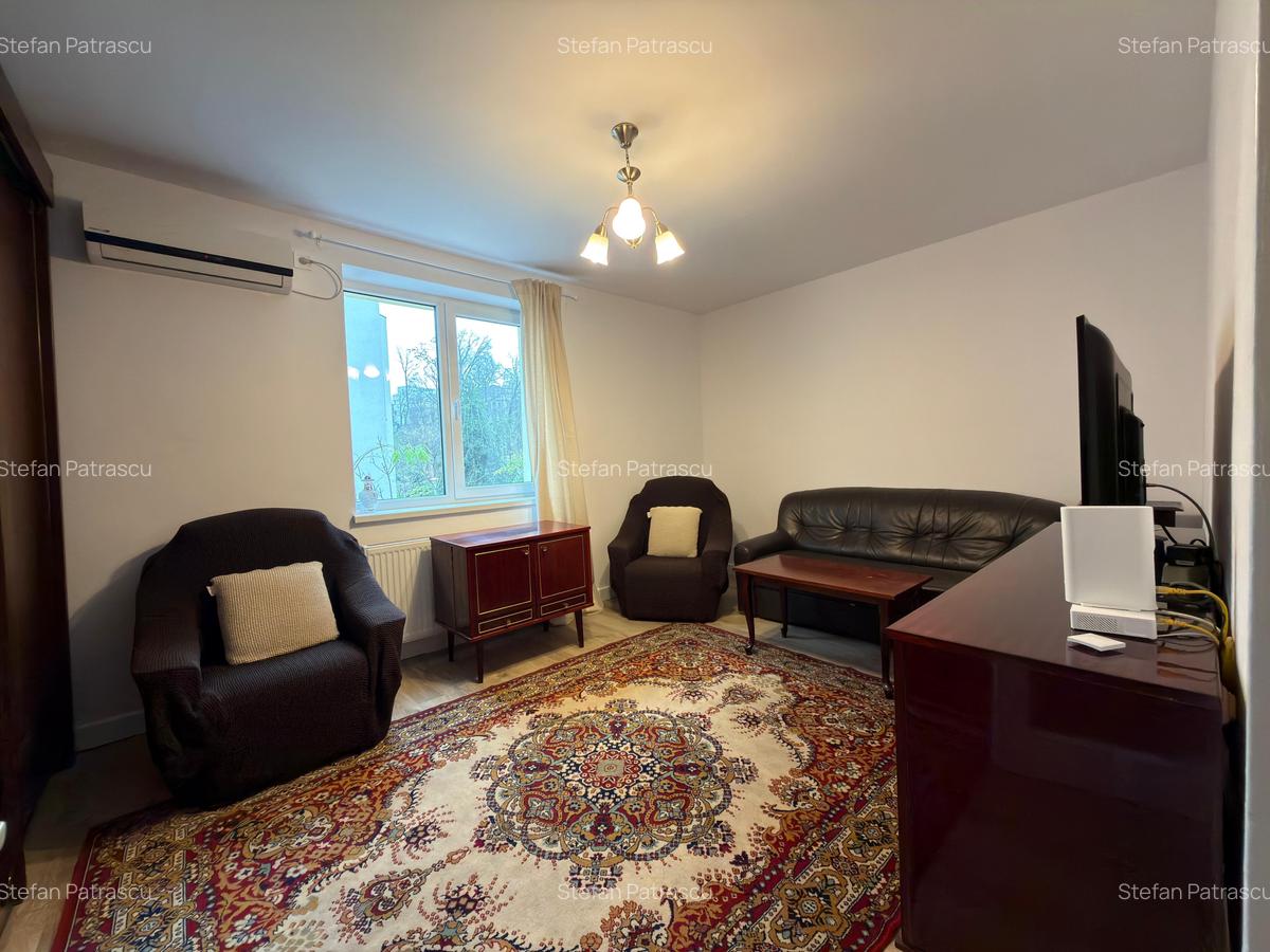 2 camere Romniceanu,Liber aproape de metrou,proaspat renovat,centrala proprie - 1
