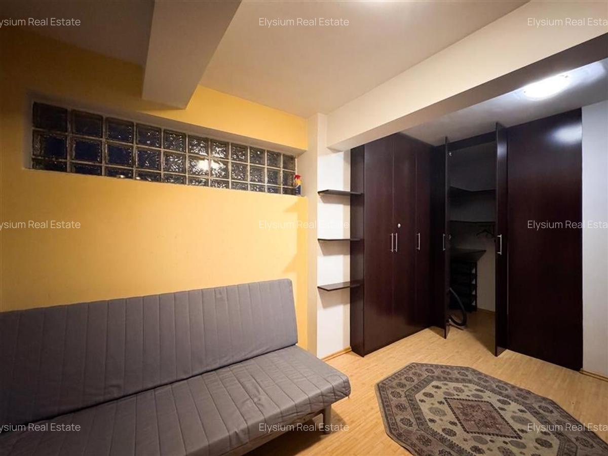 Apartament de vanzare 3 camere Stefan cel Mare - 23