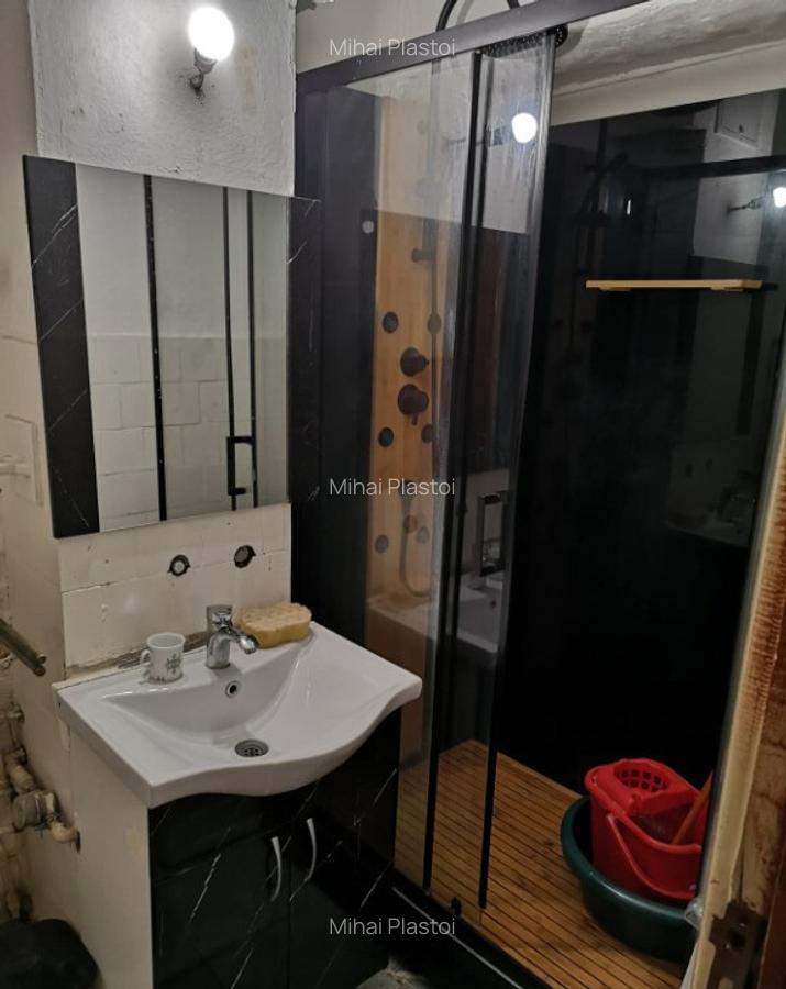 Apartament 2 camere decomandat Dezdrobirii-Rovine Craiova - 6