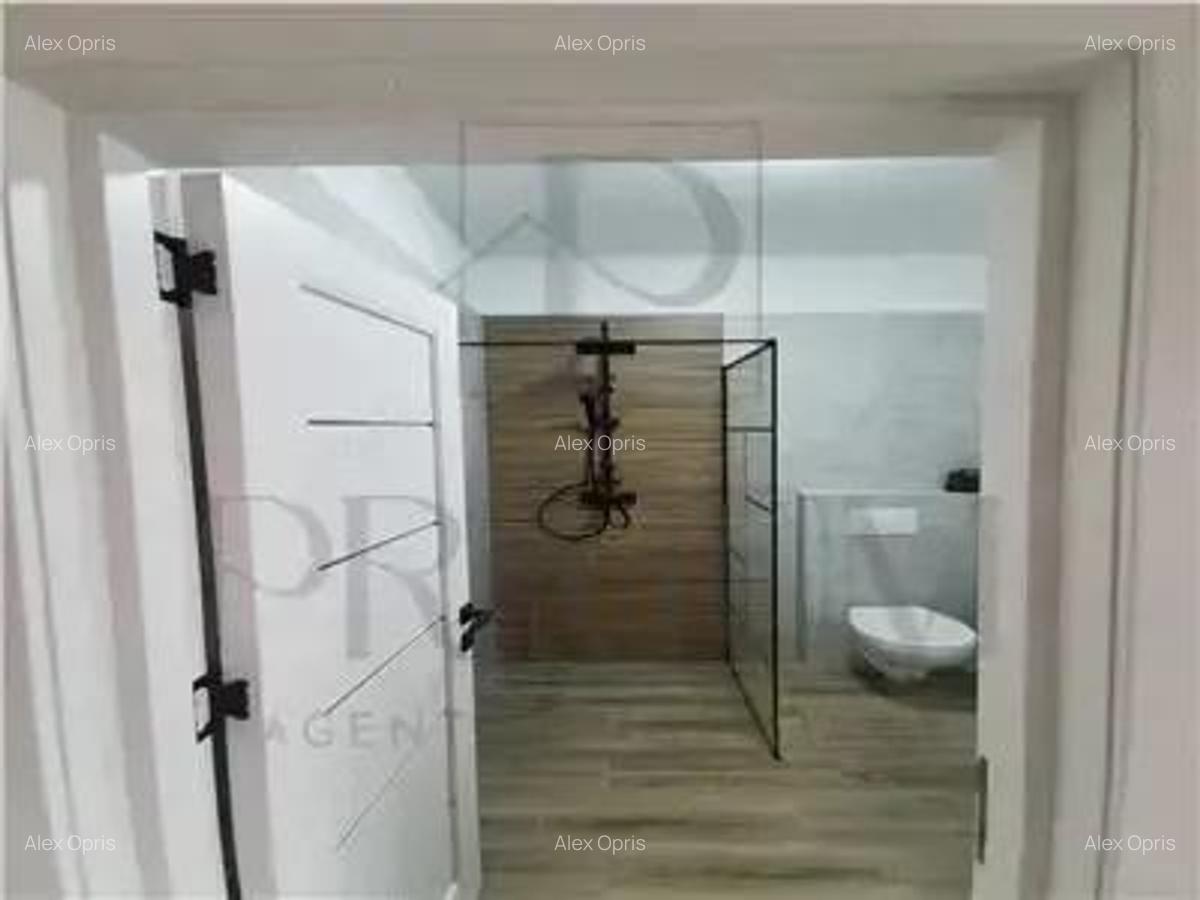 Duplex pe parter - 3 dormitoare - finalizat - toate utilitatile - suprafete mari - 10